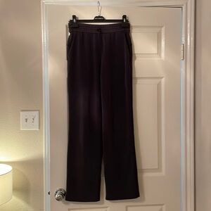 Lululemon Softreme black pants in size 6 EUC
